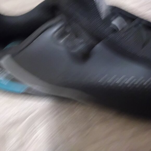 Puma Mercedes-Benz  sneakers, size 7.5 excellent condition - Picture 4 of 4